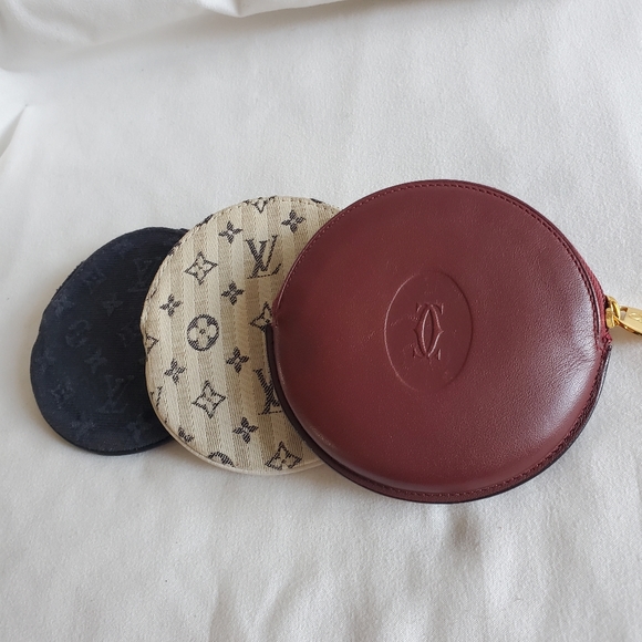 Cartier leather round coin case holder - Picture 4 of 9